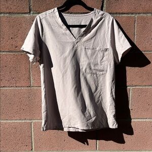 Figs Women's Slate Gray Catarina One Pocket Top M Medium